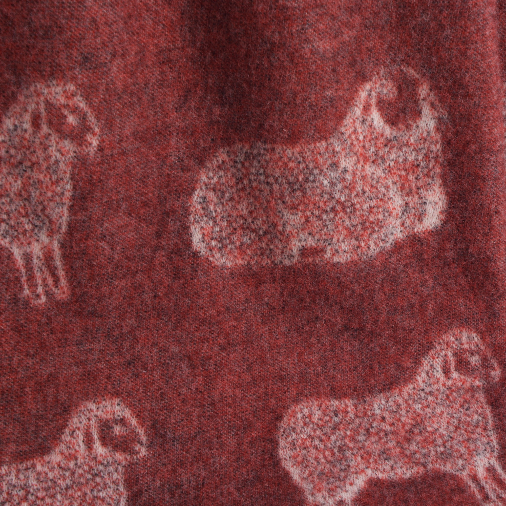 Sheep Burgundy Red Pure Wool Throw