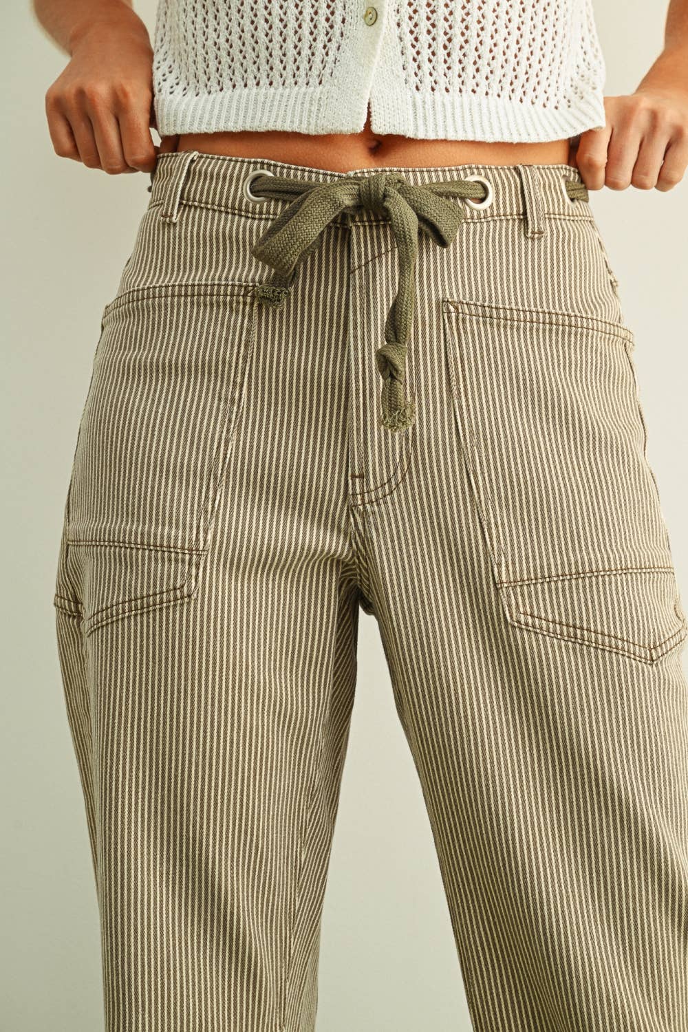 P6194   STRIPED PATTERN WASHED BARREL PANTS WITH BELT