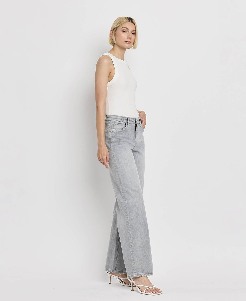 HIGH RISE LIGHT GREY WIDE LEG JEANS F5651