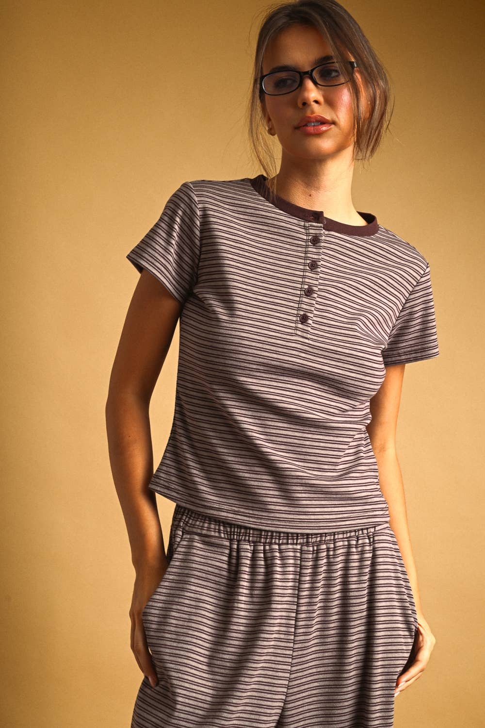 ET7367ST   DOUBLE STRIPED PATTERN HALF SNAP BUTTON TOP