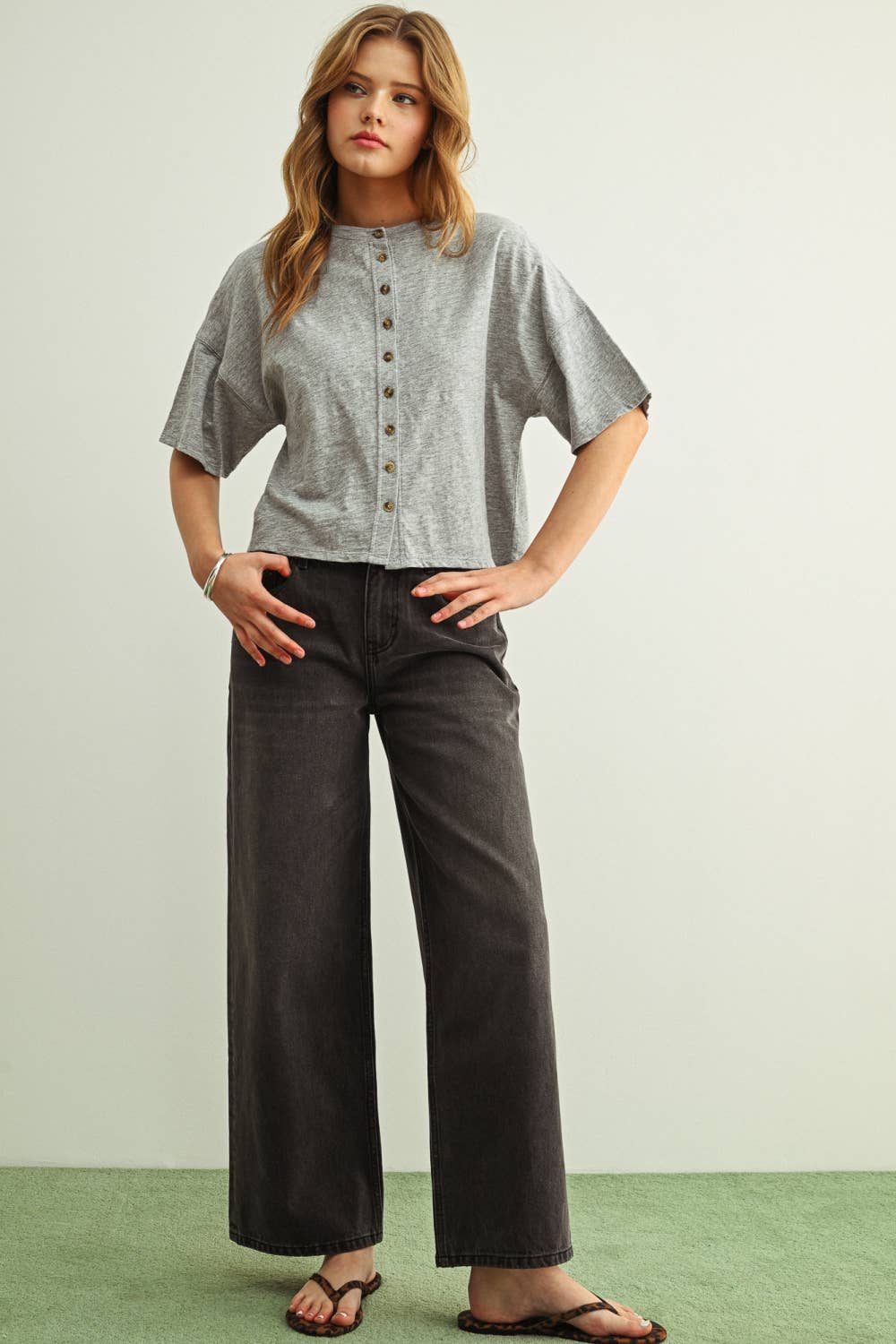 ET7639   BUTTON DOWN ROUND NECK HALF SLEEVE TOP
