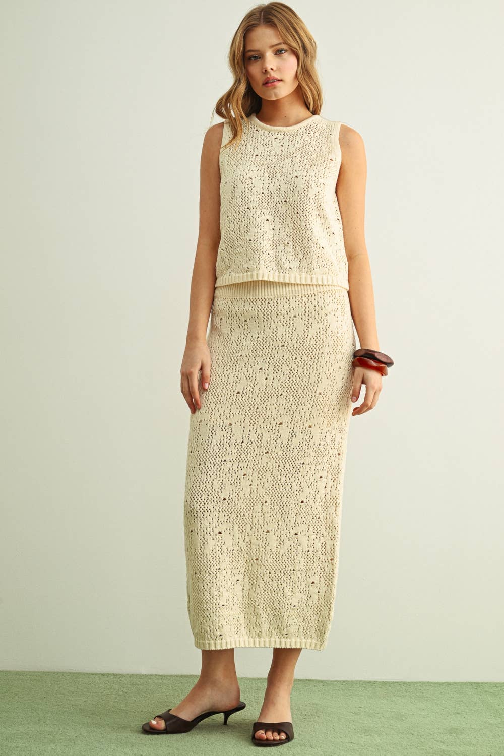 S5982ST   CROCHET KNIT SKIRT WITH TASSEL HEM