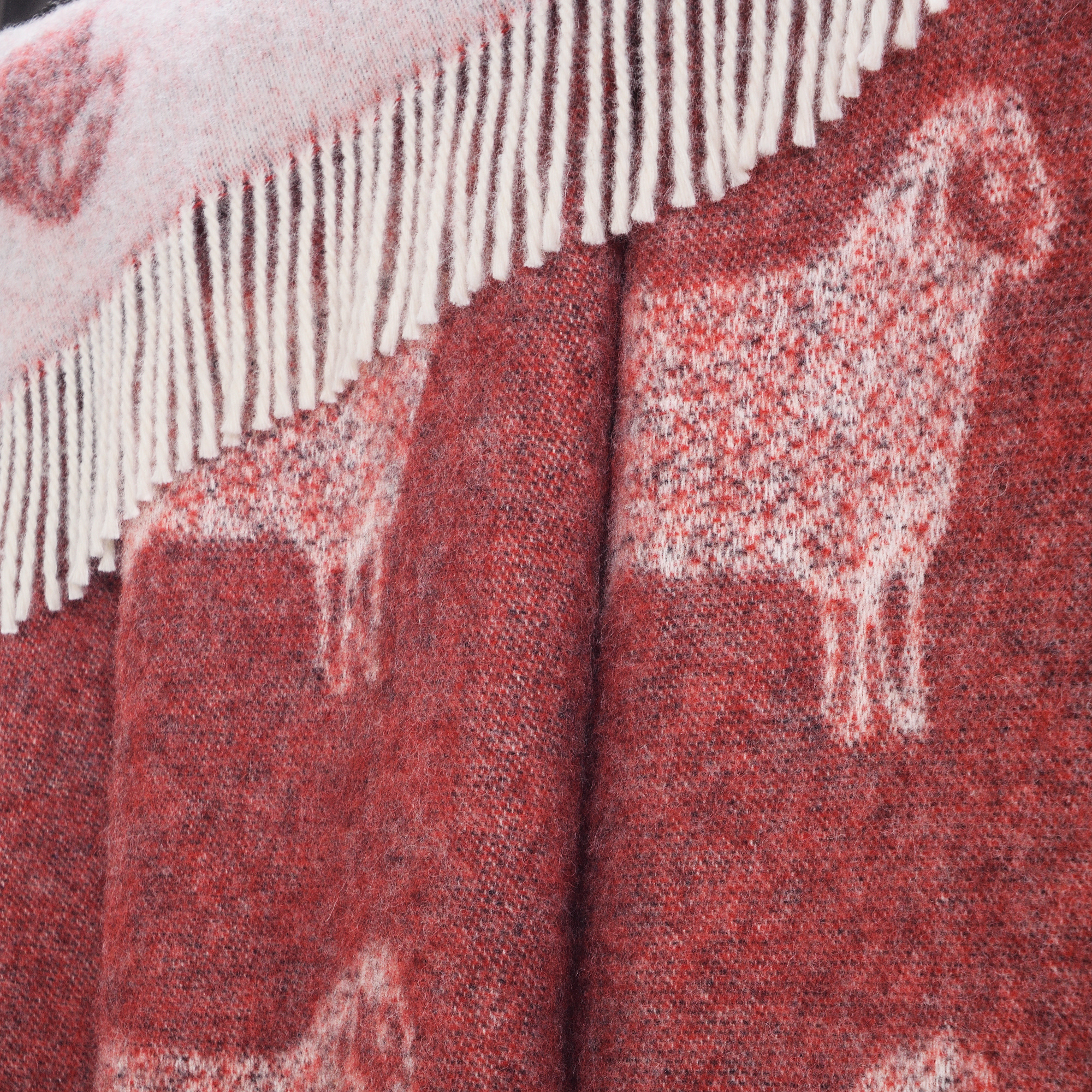 Sheep Burgundy Red Pure Wool Throw