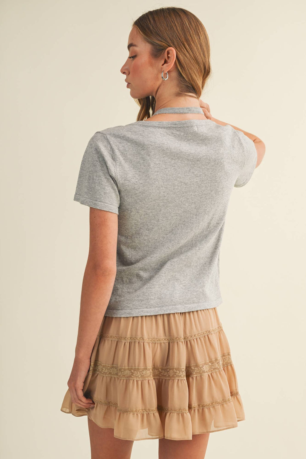 Halter Strap V-Neck Knit Blouse