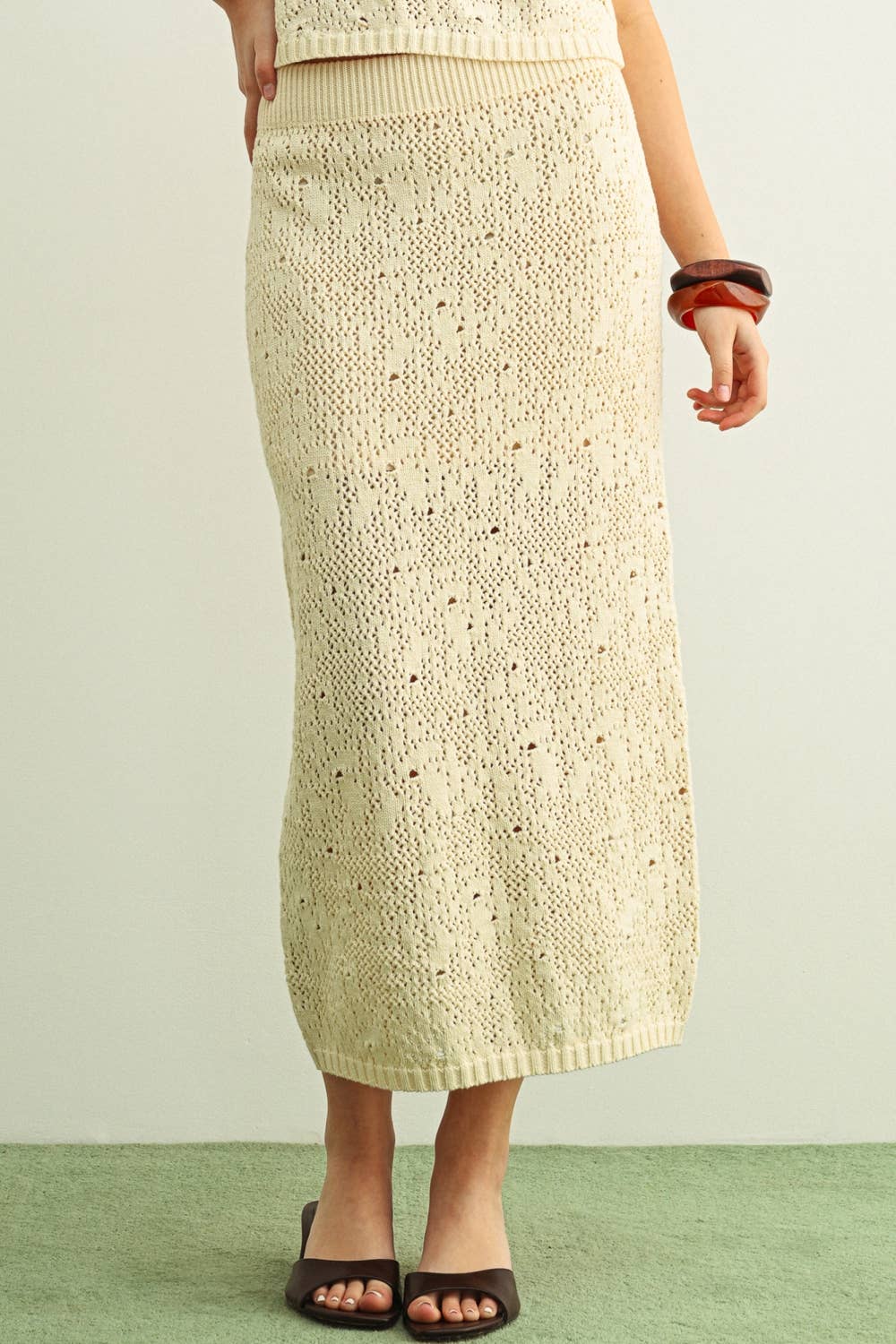 S5982ST   CROCHET KNIT SKIRT WITH TASSEL HEM
