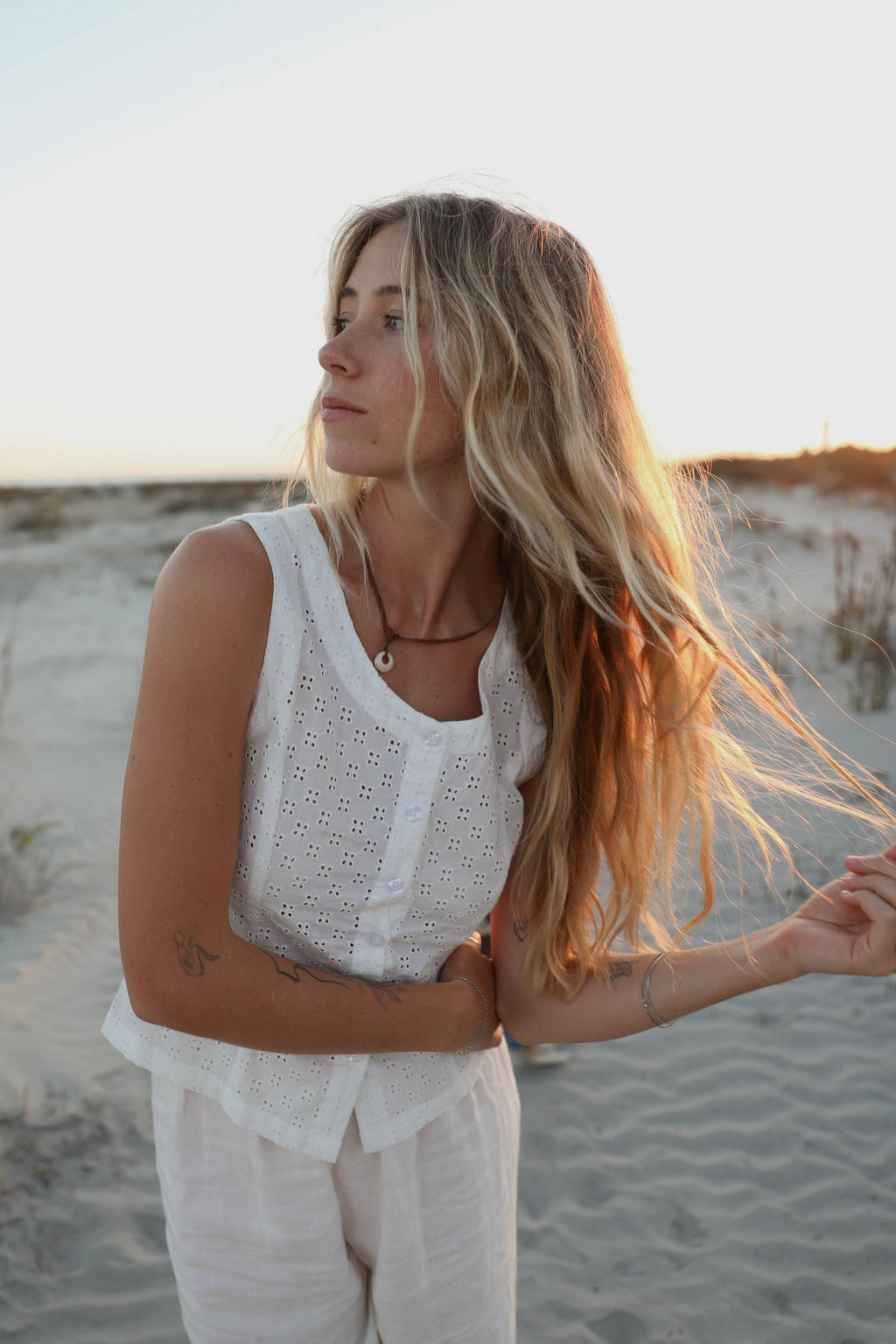 VINTAGE COTTON EYELET LACE TANK TOP