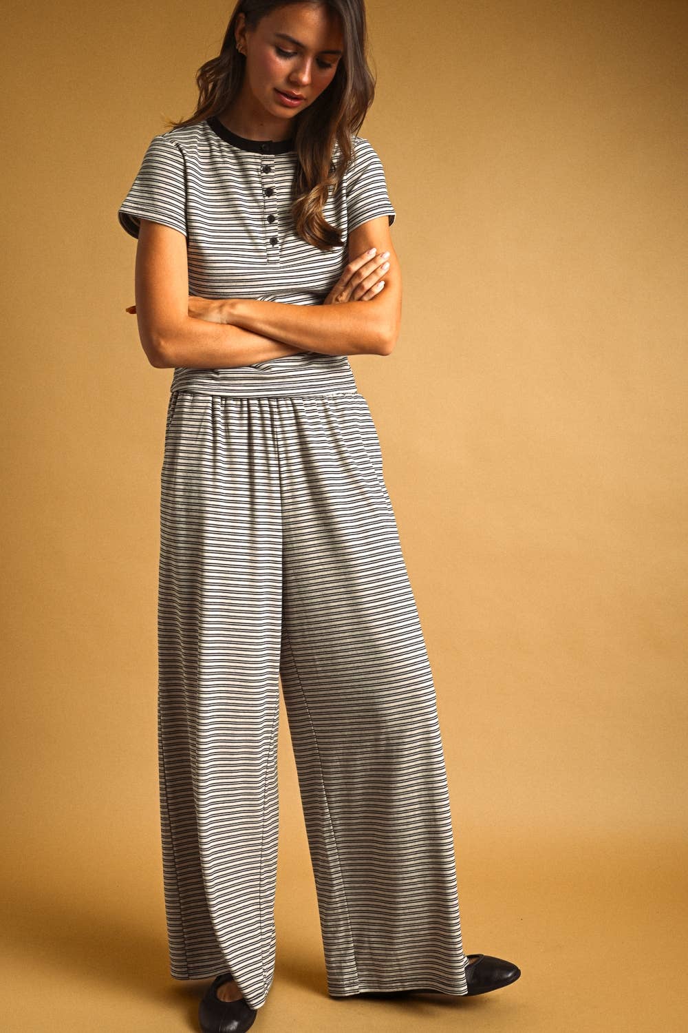 ET7367ST   DOUBLE STRIPED PATTERN HALF SNAP BUTTON TOP