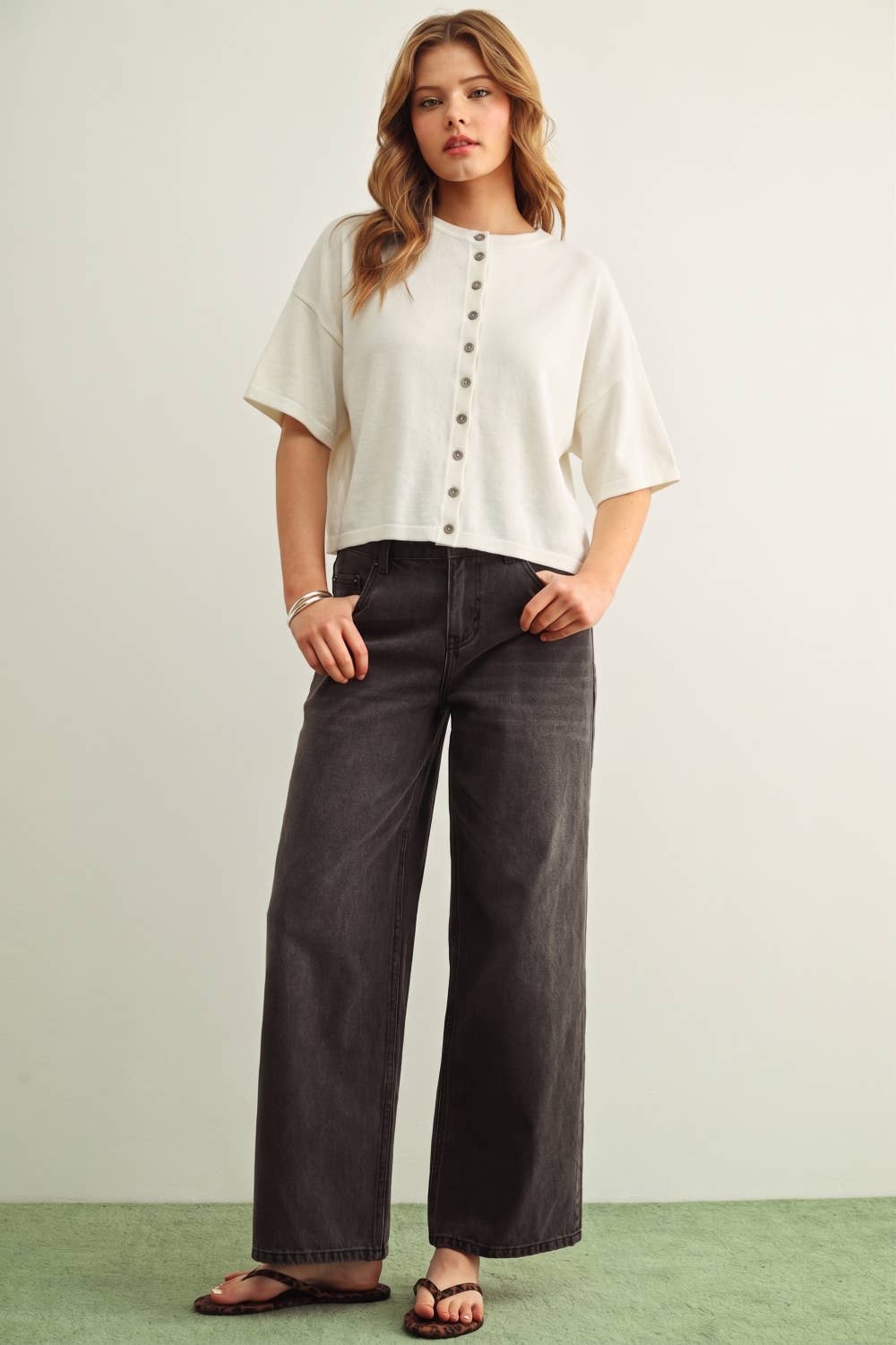 ET7639   BUTTON DOWN ROUND NECK HALF SLEEVE TOP