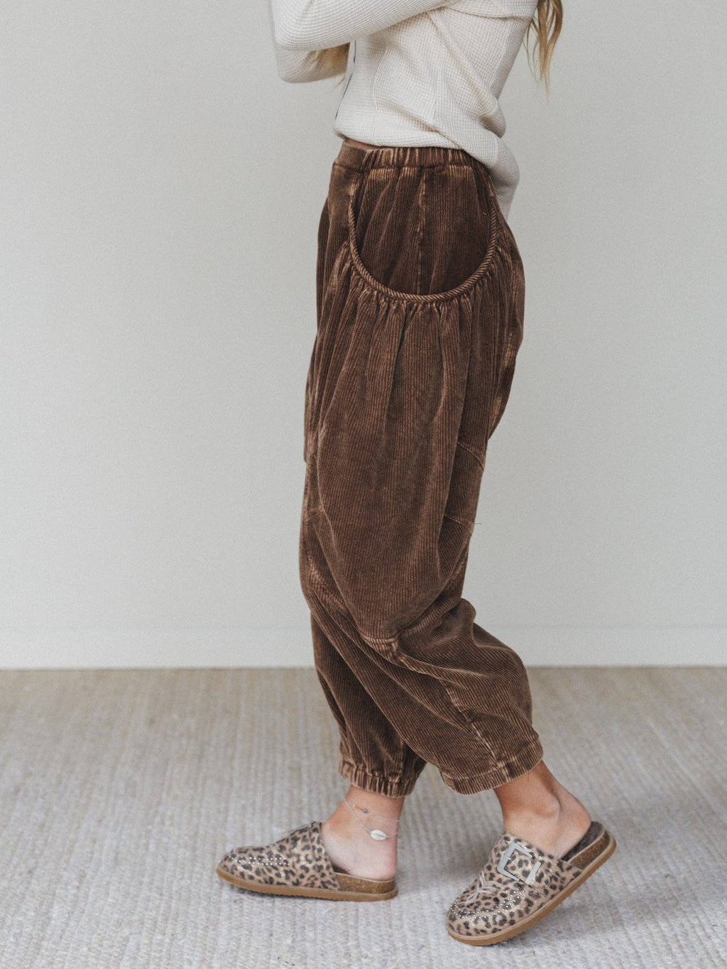 Nora Gathered Barrel Corduroy Pant - Brown