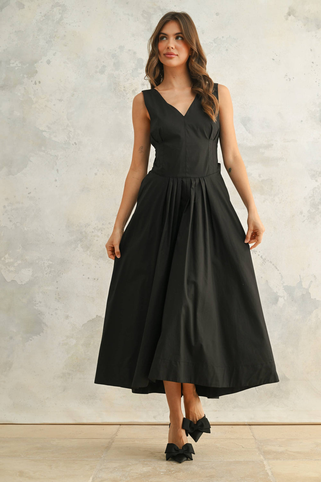 D4480   BOW DETAIL WOVEN DRESS