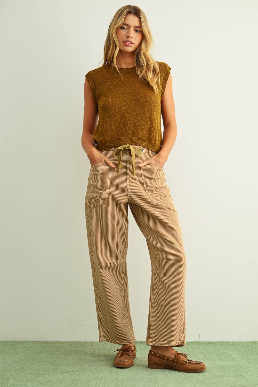 P6194   STRIPED PATTERN WASHED BARREL PANTS WITH BELT