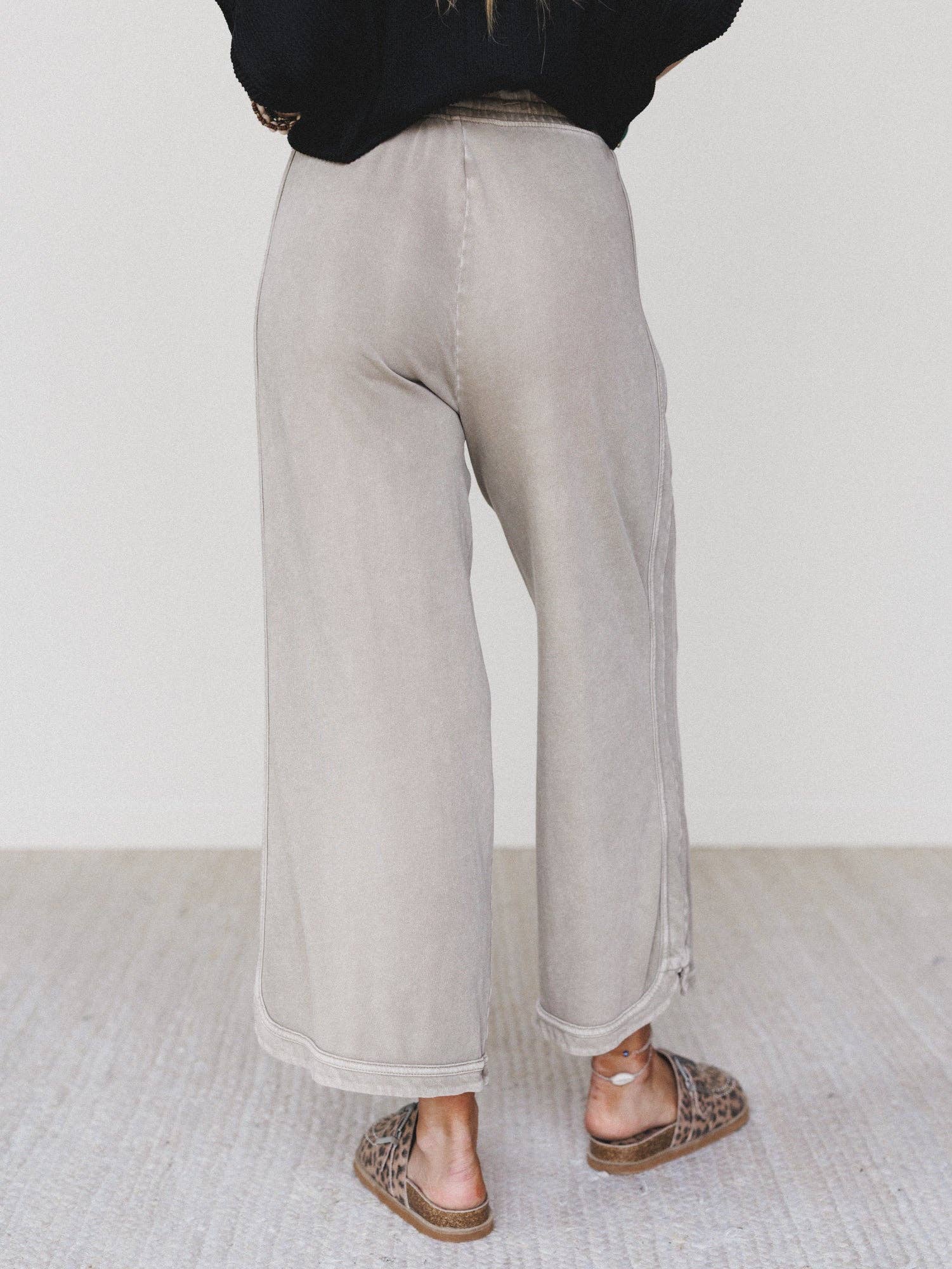 Fall Favorite: So Comfy Wide Leg Pant Cropped Length - Mocha