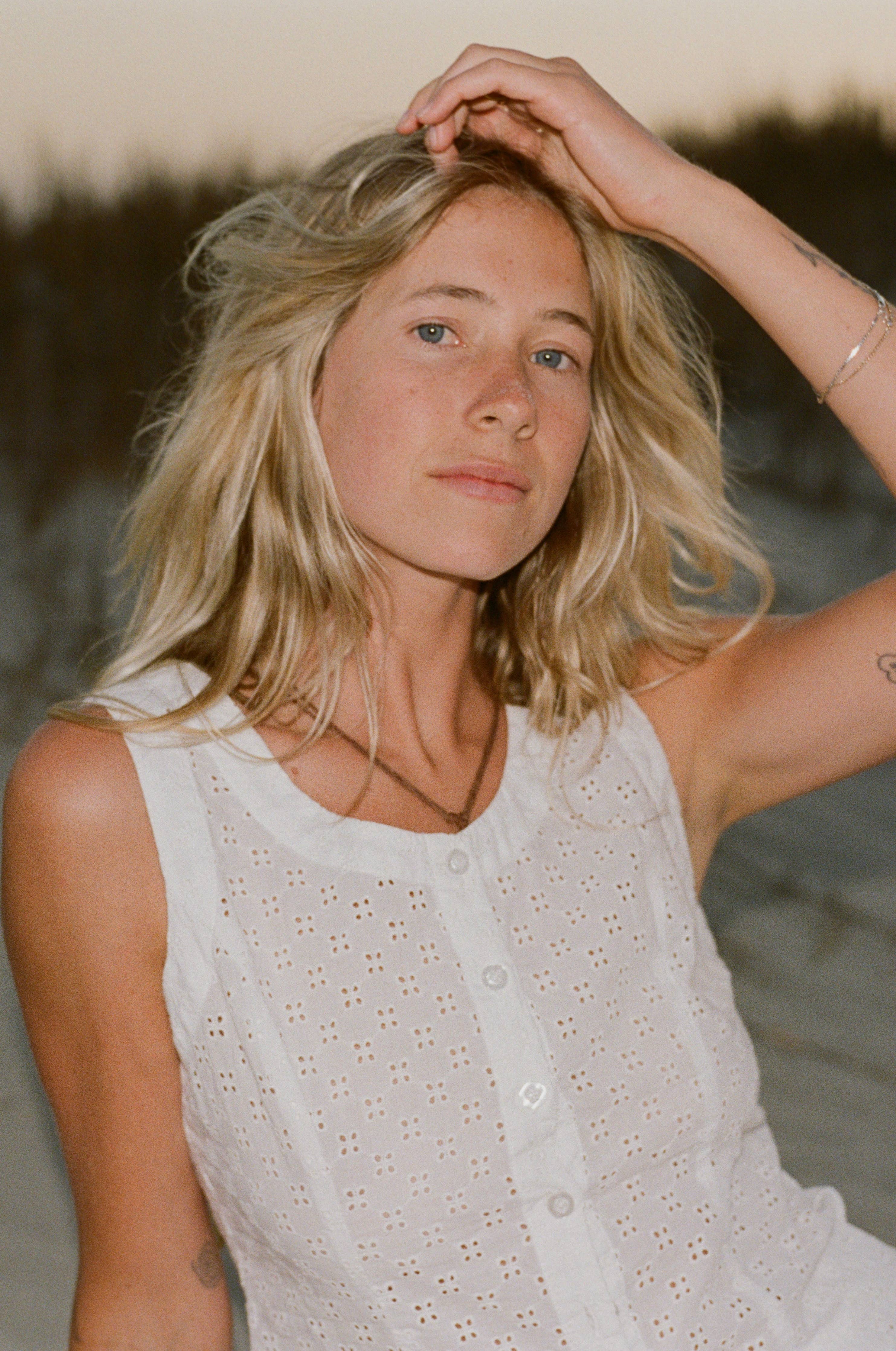 VINTAGE COTTON EYELET LACE TANK TOP