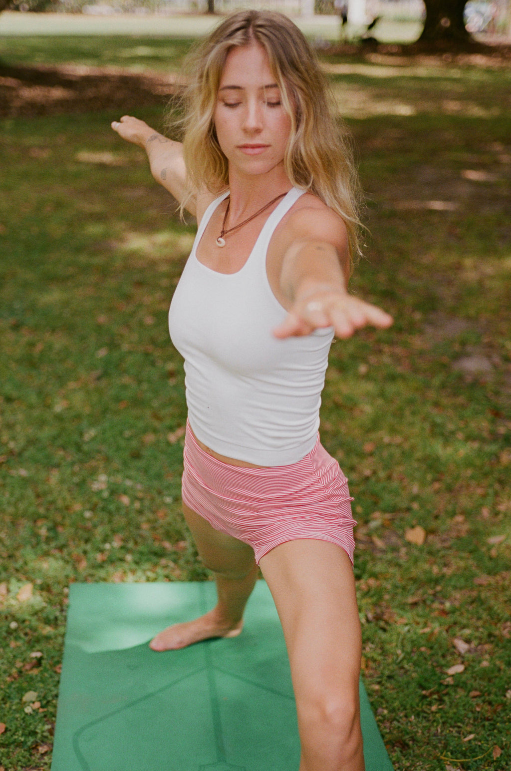 COTTON HEMP ECO YOGA SHORTS