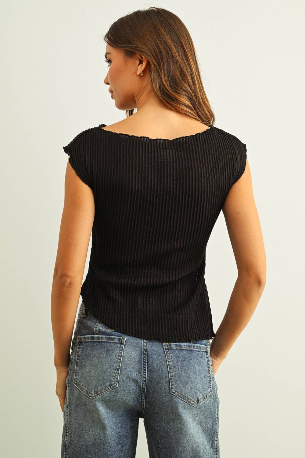ET6415 CRINKLED FABRIC CAP SLEEVE TOP WITH SHIRRING DETAIL