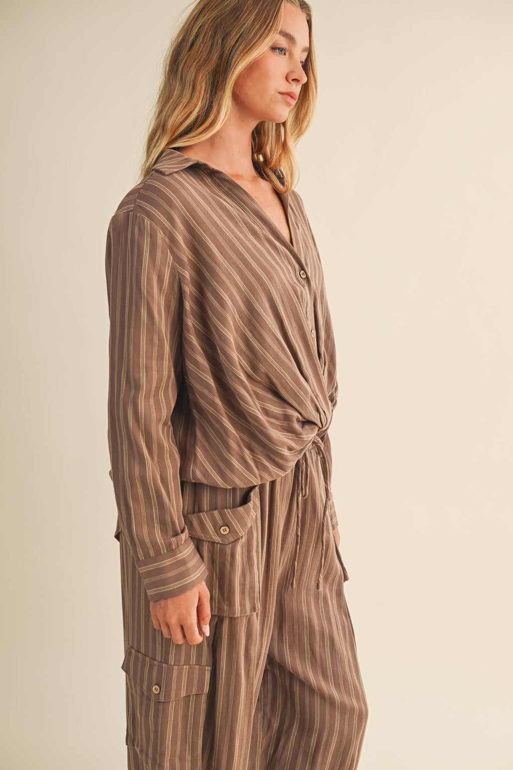 Vertical Stripe Twist Front Shirt
