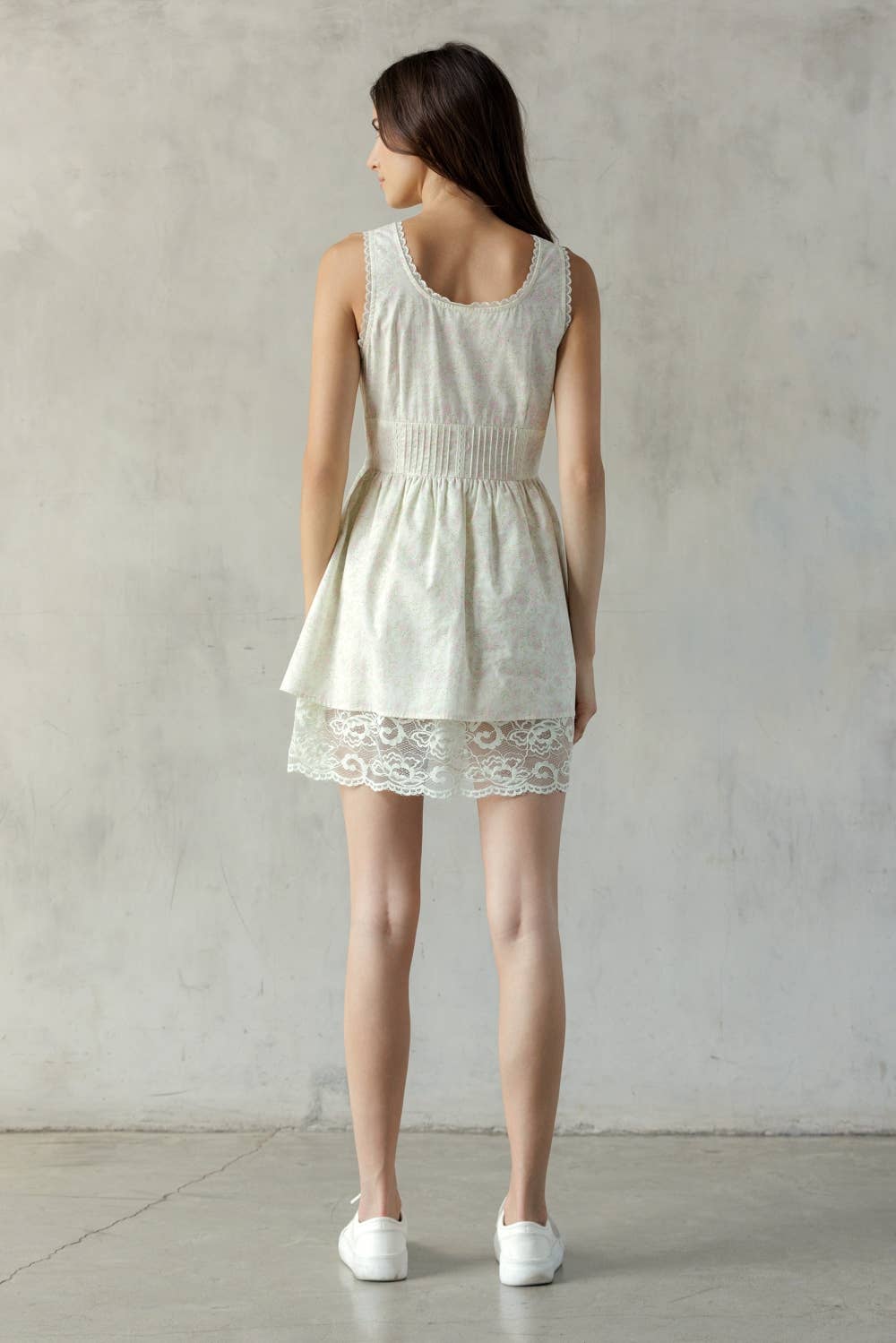 JD8144 - LACE TRIM FLORAL MINI DRESS