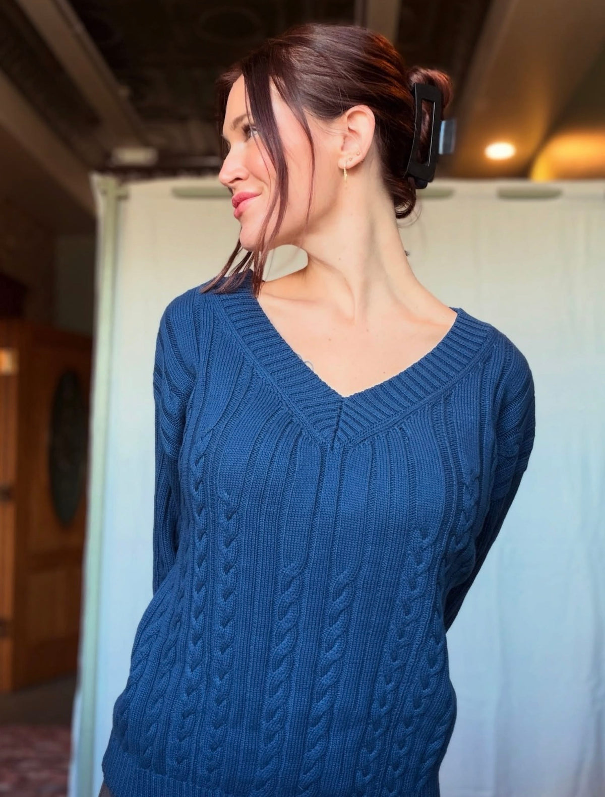 IT4935 BOAT NECK EMBROIDERED HERRING SWEATER TOP