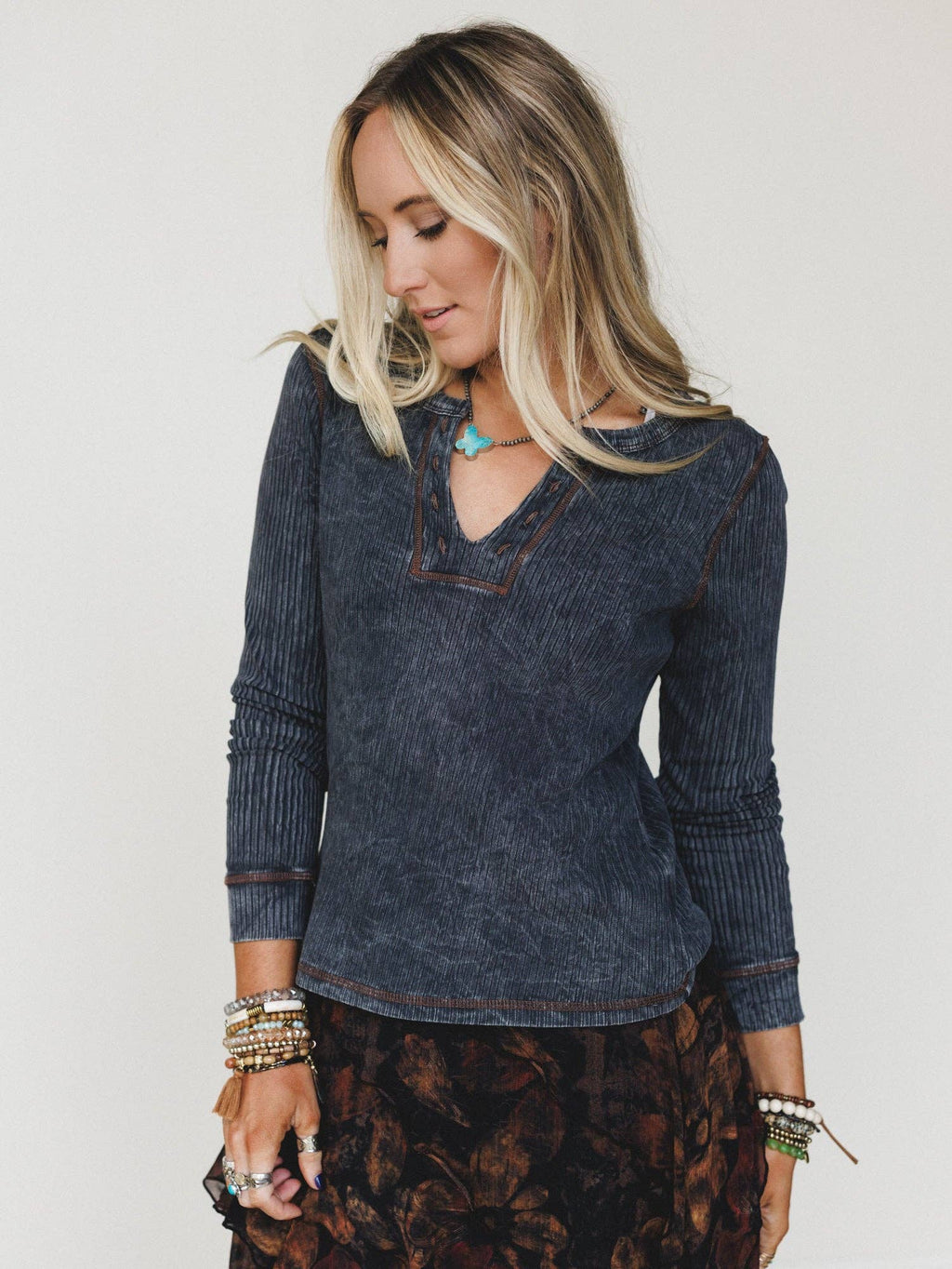 Off Duty Top - Charcoal