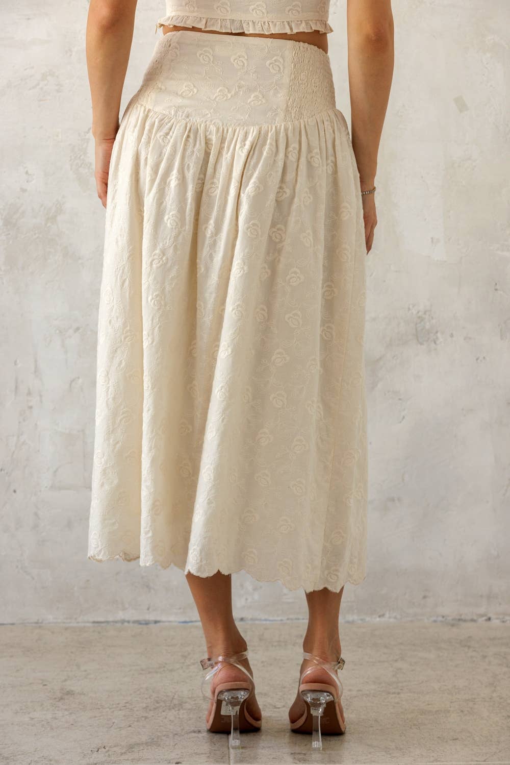 JS10301 - TEXTURED FLORAL MIDI SKIRT