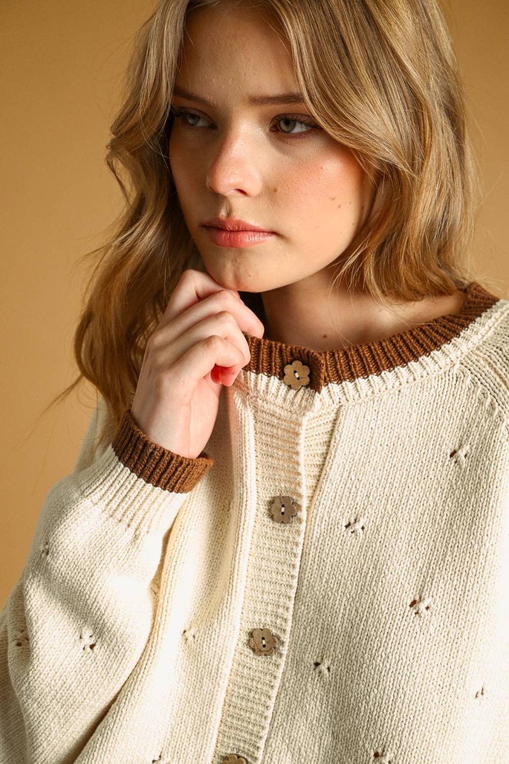 J6665   POINTELLE EFFECT KNIT CARDIGAN