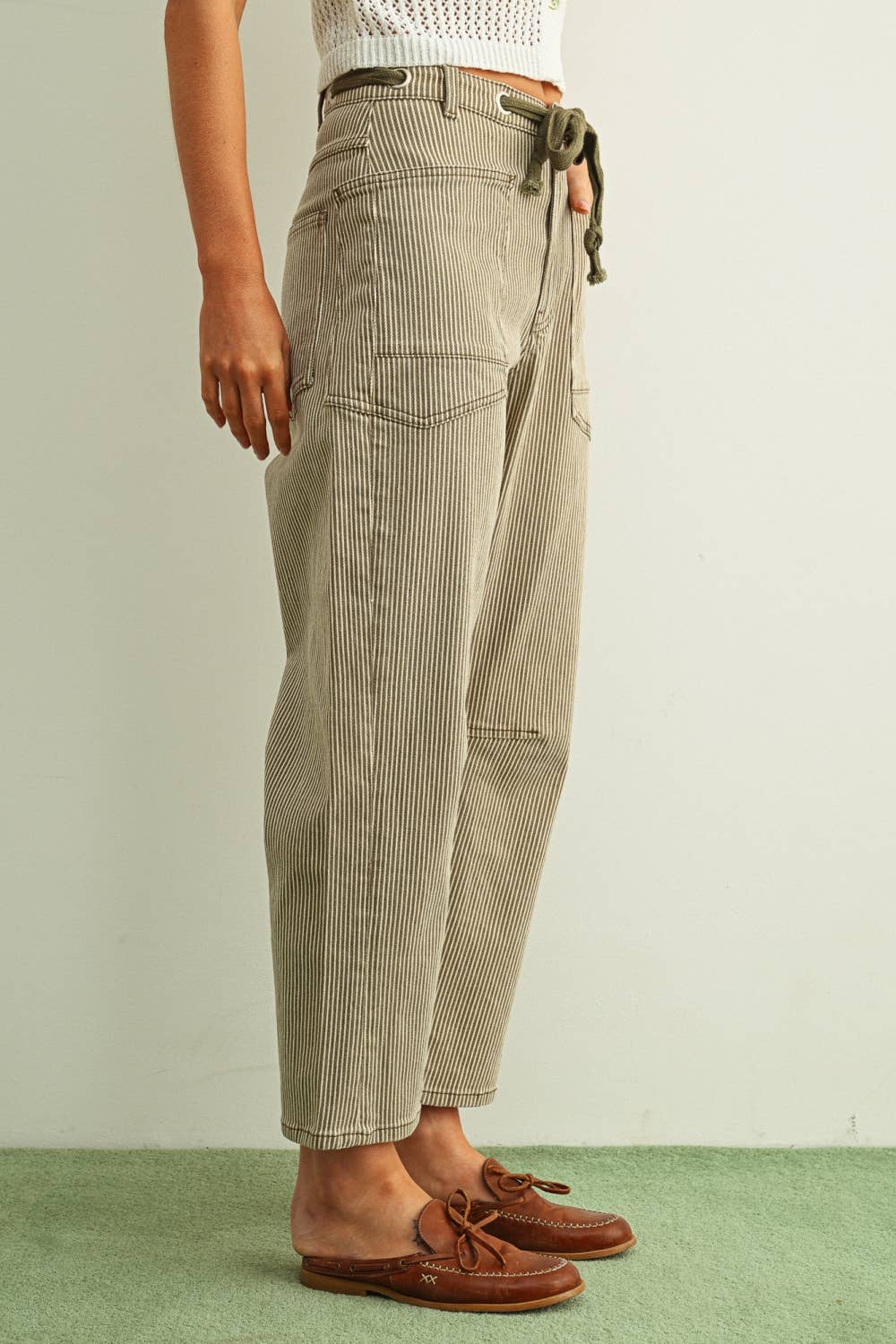 P6194   STRIPED PATTERN WASHED BARREL PANTS WITH BELT