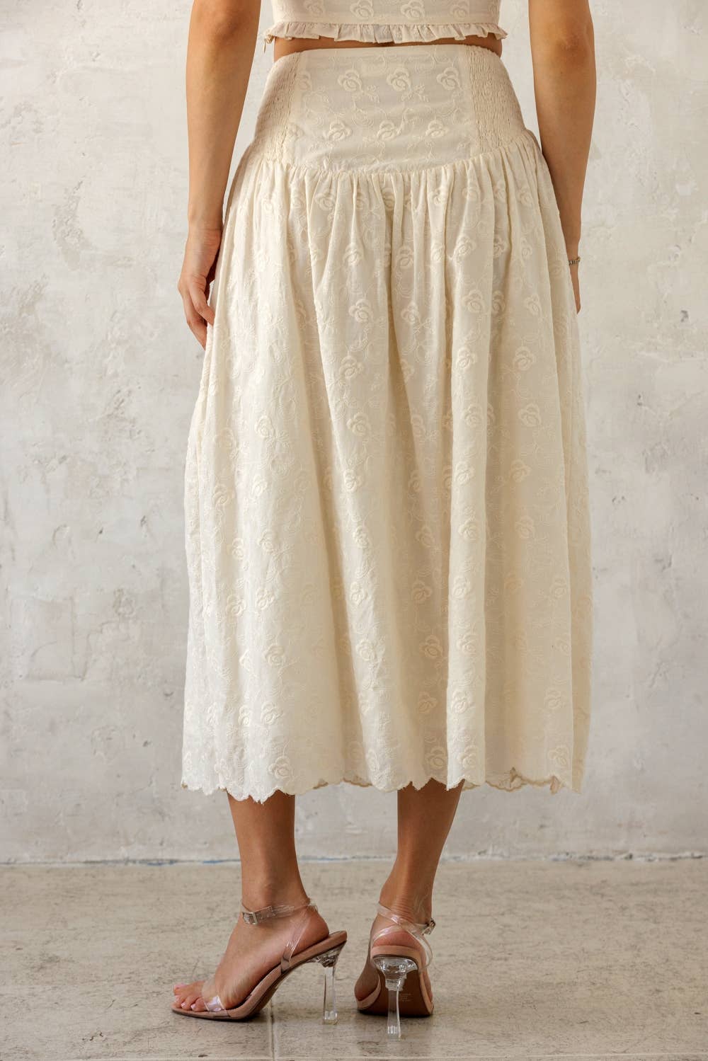 JS10301 - TEXTURED FLORAL MIDI SKIRT