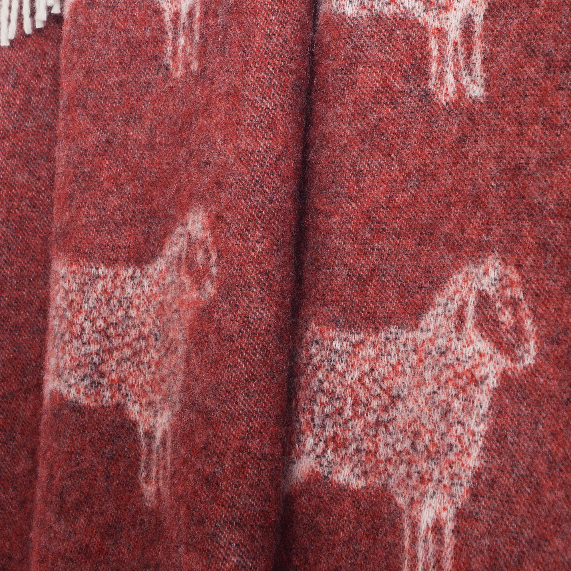 Sheep Burgundy Red Pure Wool Throw