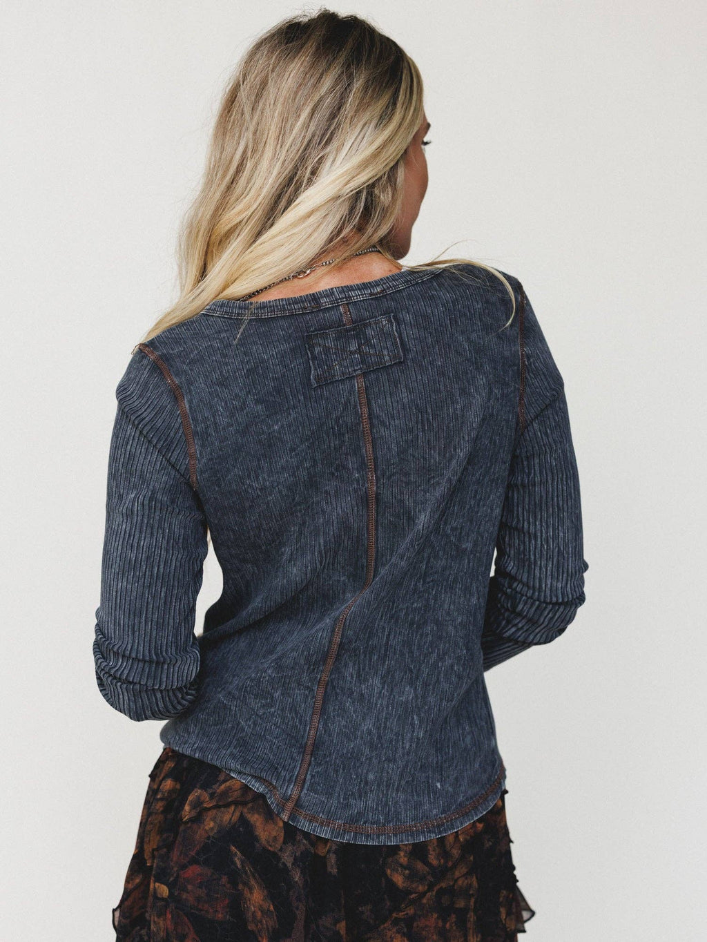 Off Duty Top - Charcoal